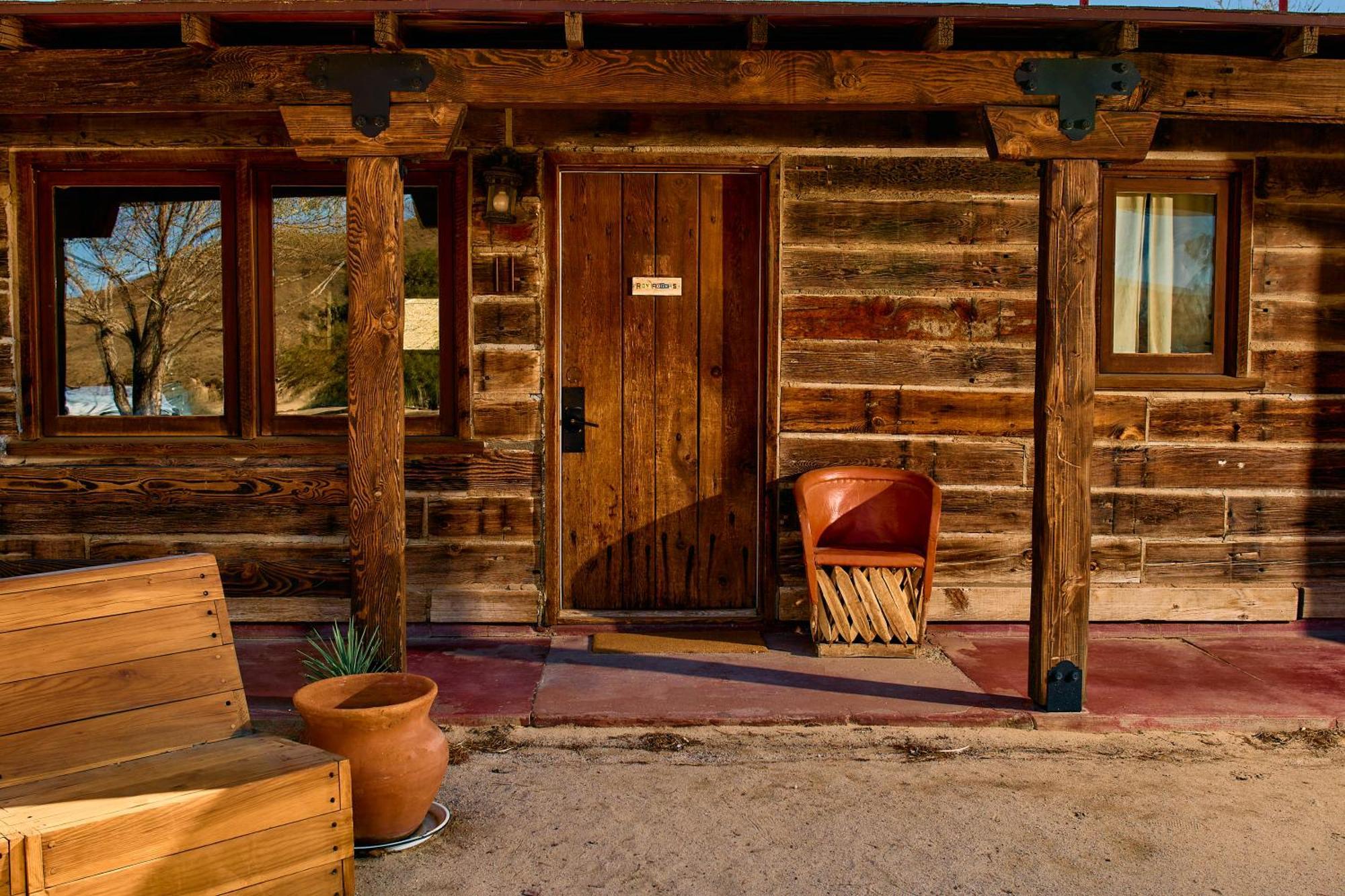 Pioneertown Motel Exterior photo